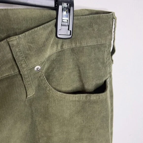 J.Crew $148 Wide-leg corduroy trouser Olive Size 37 BT922